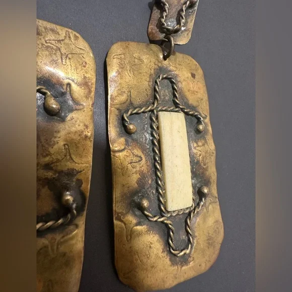 Vintage Brazilian earrings with real ivory detail - Picture 5 of 14